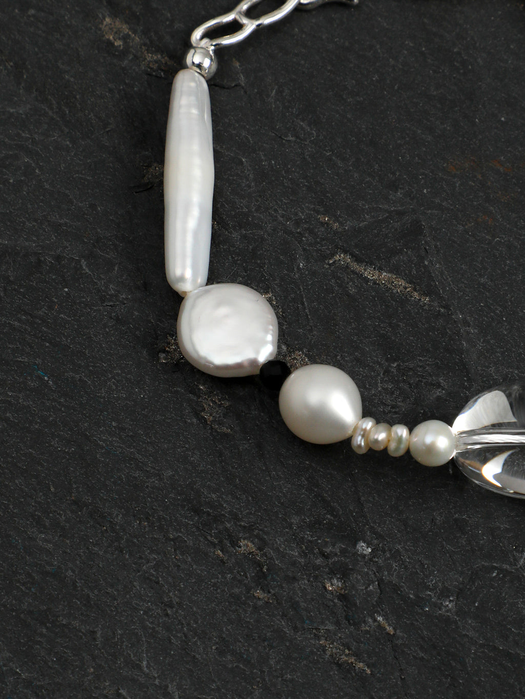 Pure Radiance — Energy Bracelet for Clarity & Balance