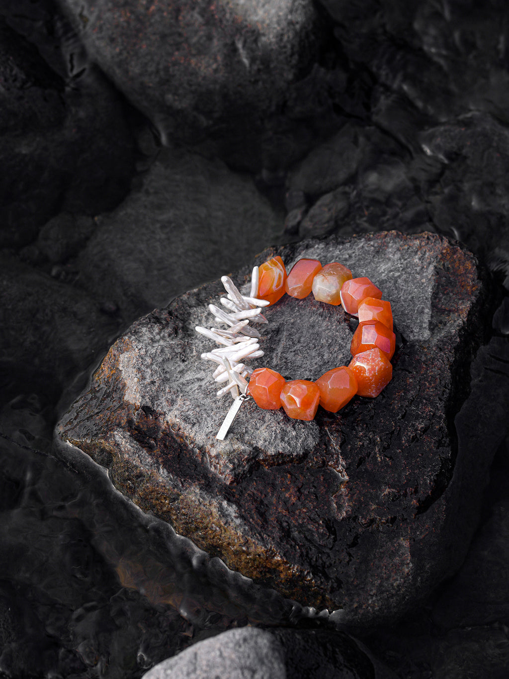 Ember Veil – Energy Bracelet for Radiance & Passion