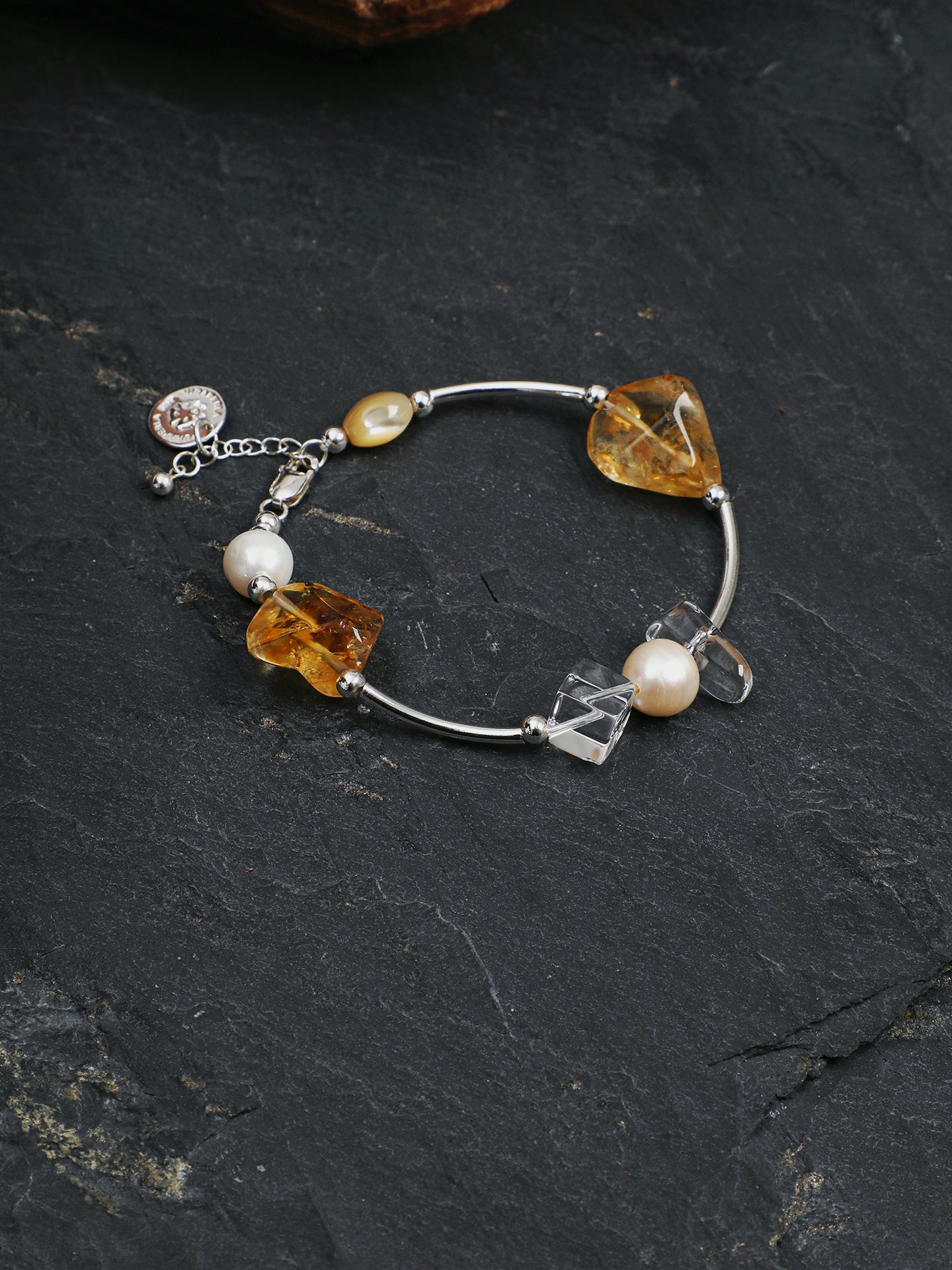 Golden Clarity — Light, Warmth & Quiet Radiance